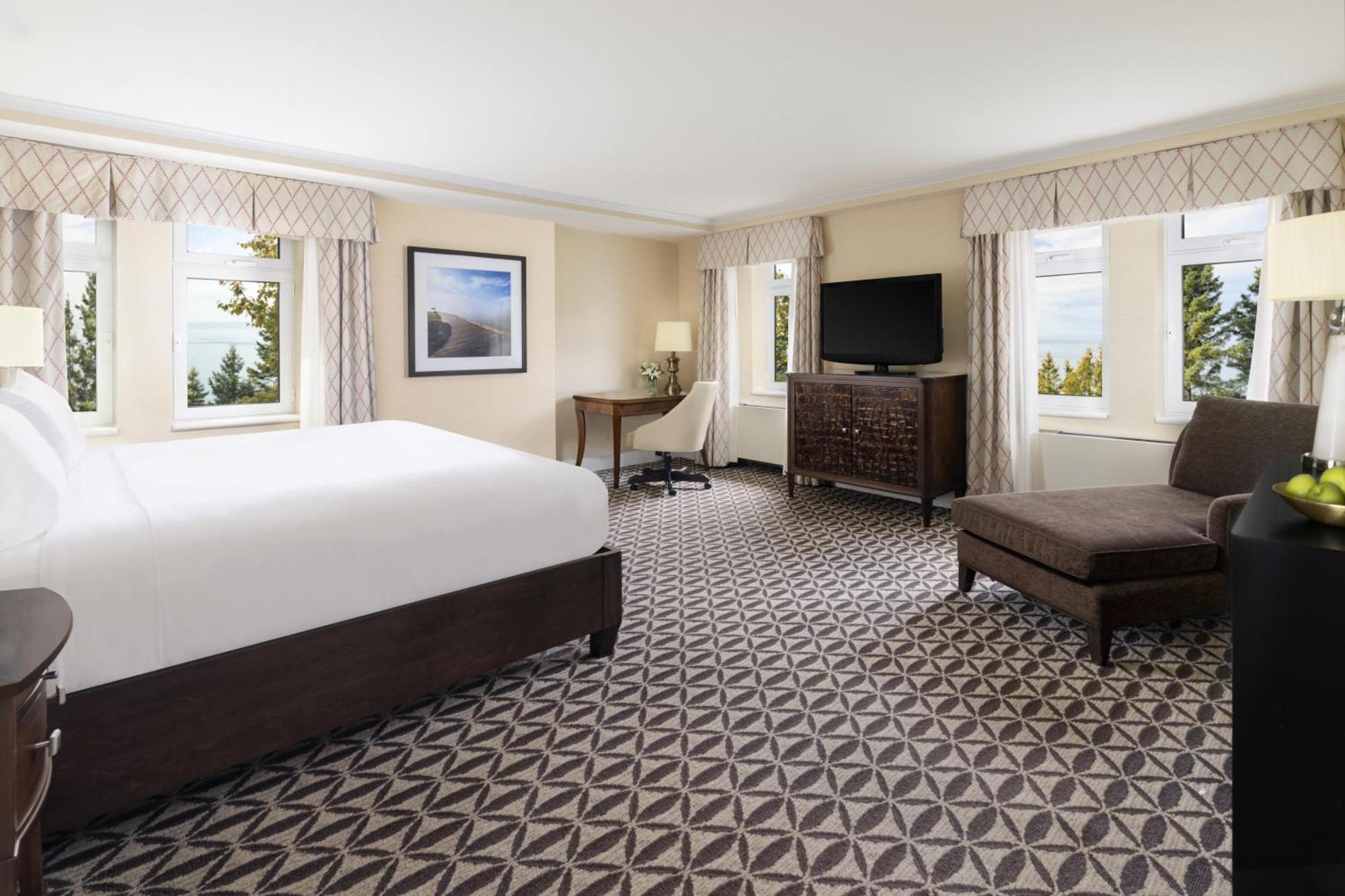 Отель Fairmont Le Manoir Richelieu Ла-Мальбе Экстерьер фото